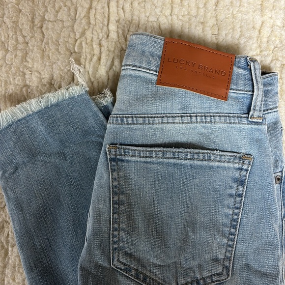 Lucky brand jeans A-0020 - Picture 4 of 4